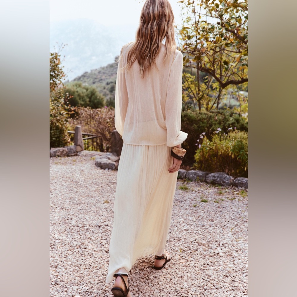 Silky Ruffle V-Neck Long Sleeve Maxi Top - Cream - Picture 5 of 8